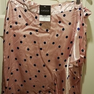 TOPSHOP Wrap around skirt-NWT